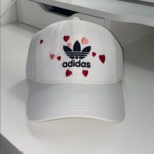 New Adidas women’s hat
